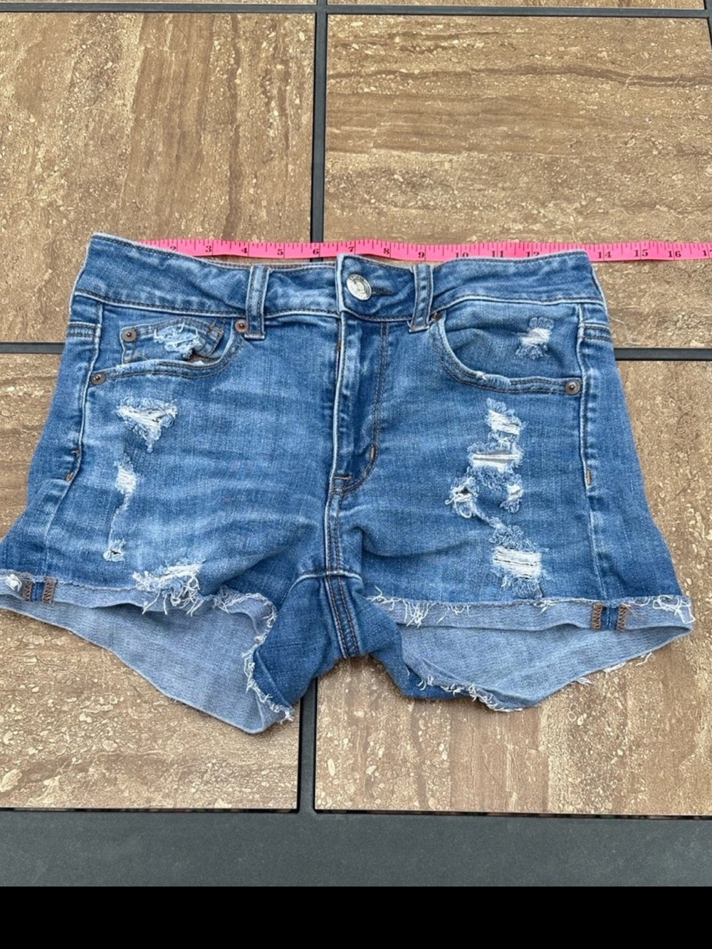 American Eagles shorts size 4